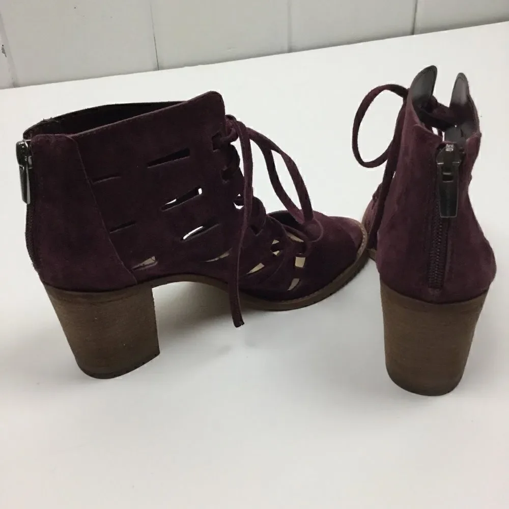Vince Camuto vince camuto